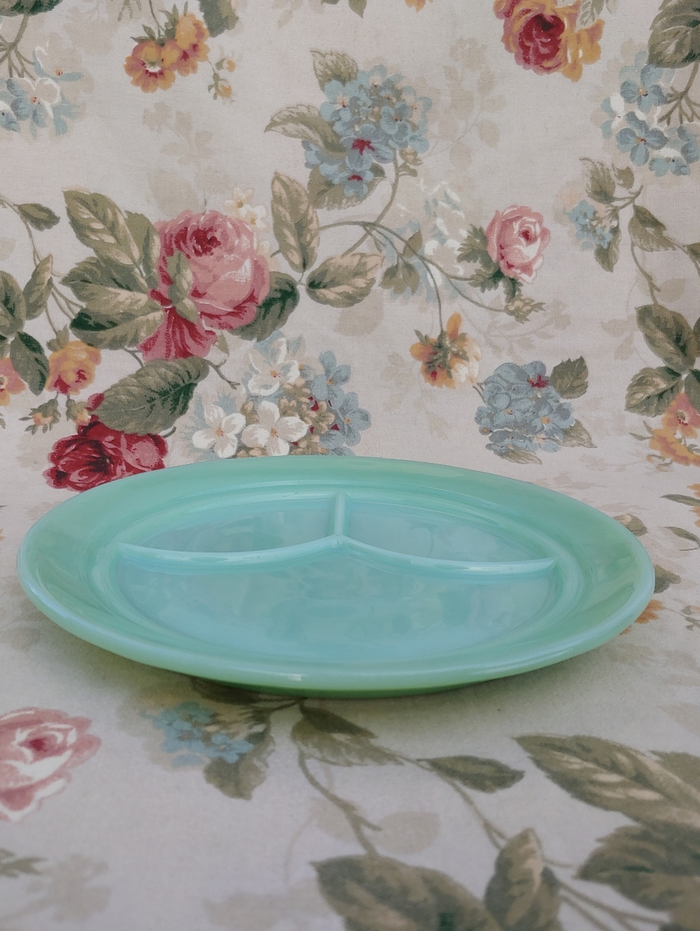 Vintage Fire King Jadeite Restaurant Ware 3 Compartment Grill Diner Plate - Picture 11 of 16